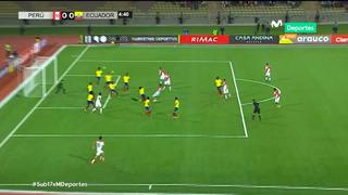 Dentro del área: Joao Grimaldo se perdió el primer gol de Perú ante Ecuador [VIDEO]