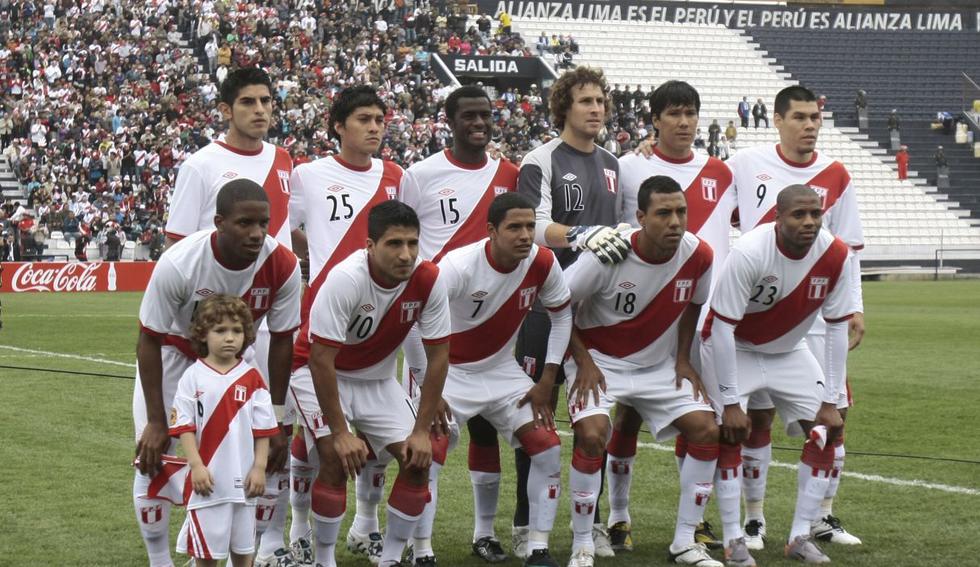Perú venció 2-0 a Costa Rica, en aquel recordado partido que se realizó en Matute. (Foto: Depor / USI)