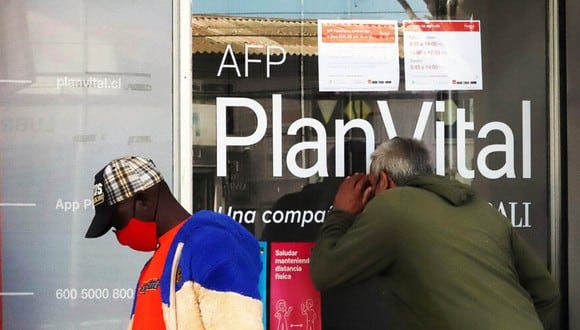 Conoce en qué consiste la iniciativa que establece la sexta liberación de fondos de pensiones en Chile (Foto: Agencia Uno)