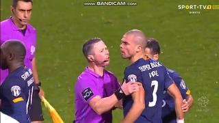 Su cara asusta hasta al más valiente: Pepe casi se va a las manos con un compañero del Porto [VIDEO]