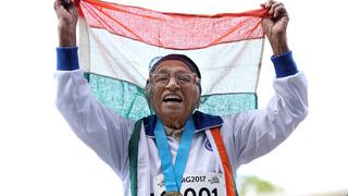 Atleta india de 101 años no podrá defender su título porque le negaron la visa a China