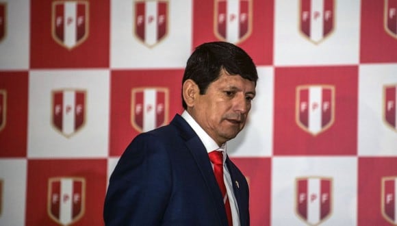 Agustín Lozano sentó su postura sobre los arbitrajes en el campeonato local. (Foto: AFP)