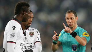 Balotelli vuelve a entrar a la polémica: mira cómo se fue expulsado [VIDEO]