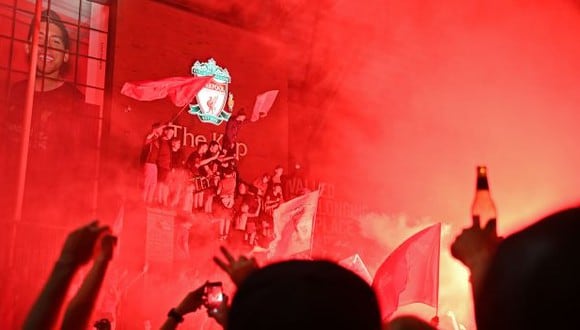 Liverpool se coronó campeón de la liga inglesa después de 30 años. (Foto: AFP)