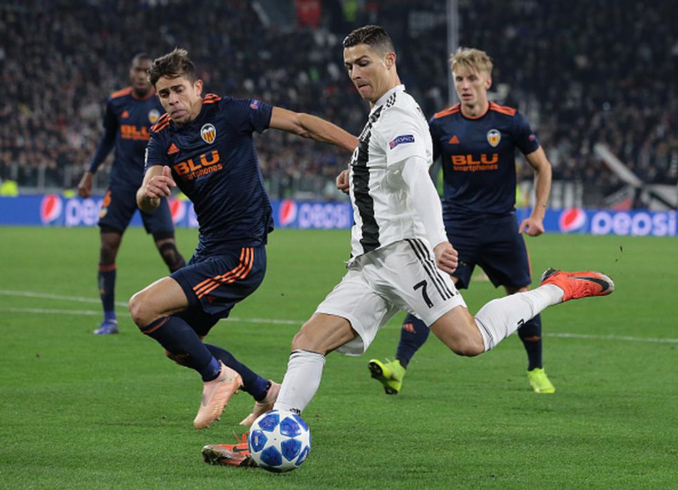 Cristiano Ronaldo llevó de la mano a Juventus a vencer al Valencia. (Getty)