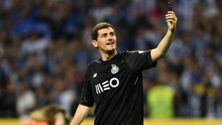¡Confirmado! Iker Casillas anunció si seguirá atajando en el Porto