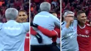 ¡Lo más emotivo del día! El abrazo de Paolo Guerrero con su entrenador tras clasificar en Copa de Brasil [VIDEO]