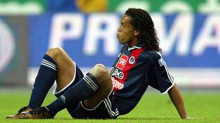Ronaldinho no iba a entrenar en PSG por irse de fiesta, asegura ex jugador
