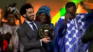 Salah y Mané bailaron en el escenario tras recibir premios en África [VIDEO]