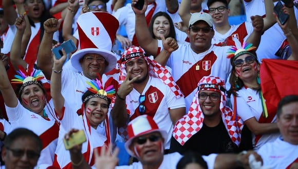 Ejecutivo declaró como feriado para que hinchas puedan ver el partido Perú vs. Australia. (Foto: Daniel Apuy/@photo.gec)