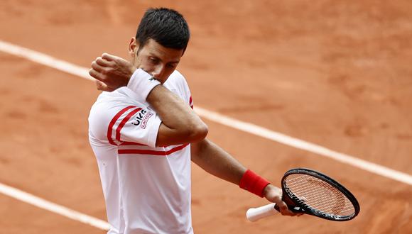 Padre de Djokovic teme que su hijo se pierda el Australian Open 2022 ante la exigencia de vacuna. (Reuters)