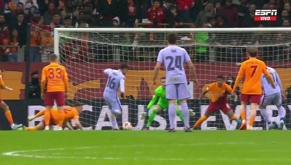 El gol de Pedri en Barcelona vs. Galatasaray para el 1-1 por Europa League. (Captura: ESPN)