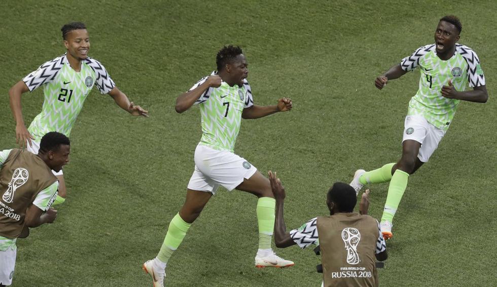 Nigeria venció 2-0 a Islandia por el Mundial 2018.