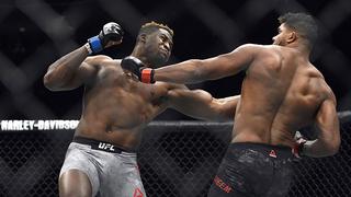 Alistair Overeem calificó de "infernal' el gancho de Ngannou que lo mandó a dormir [VIDEO]