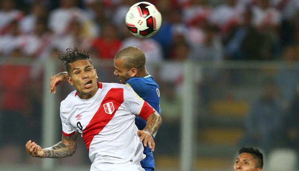 El Perú vs. Brasil al ras del campo. (Francisco Neyra)