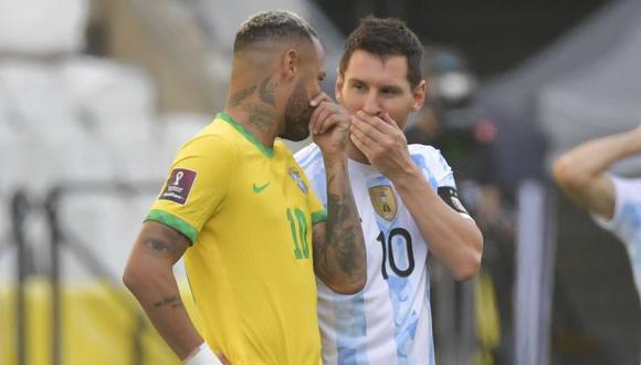 Argentina y Brasil se miden el martes en San Juan por las Eliminatorias 2022. (Foto: AFP)