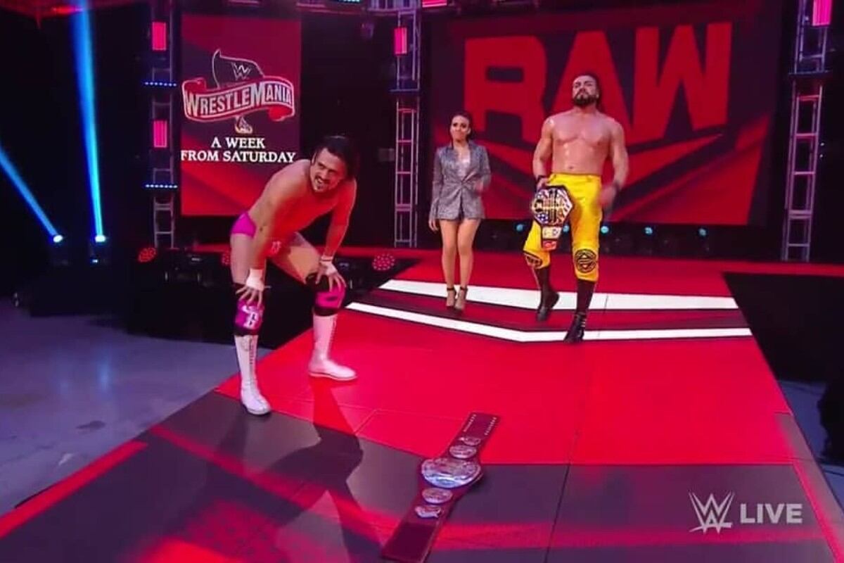 Ángel Garza y Andrade luego del combate. (Foto: WWE)