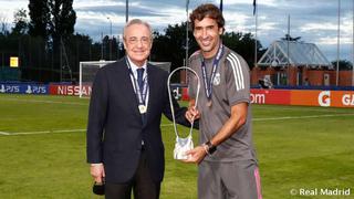 Primer candidato público: Raúl se ofrece al banquillo del Real Madrid