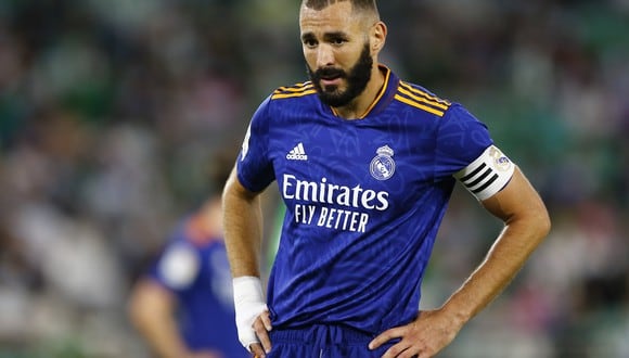 Karim Benzema podría ser baja en el Real Madrid para el choque ante Valencia. (Foto: Reuters)