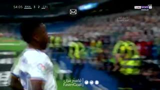 El Bernabéu se viene abajo: clases de definición de Vinicius para el 3-2 del Real Madrid vs. Celta [VIDEO]