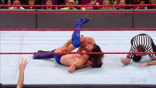 Llegará en mejor forma: Seth Rollins derrotó a Finn Bálor en el último RAW antes de WrestleMania 34 [VIDEO]