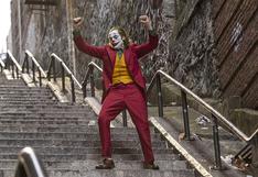 "Joker" desata controversia por tema musical en el baile en las escaleras