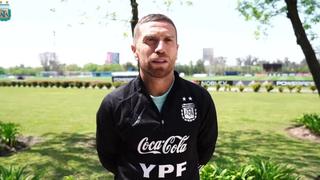 Tiene talento: ‘Papu' Gómez se convirtió en el nuevo peluquero de la selección argentina [VIDEO]