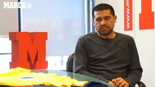 Riquelme se rinde ante Iniesta: "Es el que mejor entiende el juego"