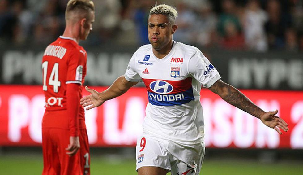 4. Olympique de Lyon gastó 50,5 millones de euros en fichajes.