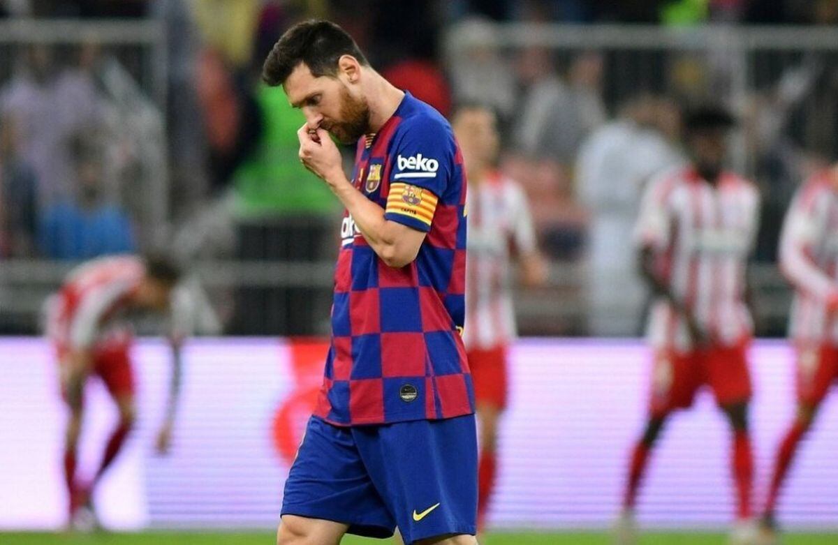 Como sucedió ante Roma y Liverpool, a Barcelona se le escapó la clasificación. Messi intentó, pero no alcanzó y lo lamentó. (Agencias)