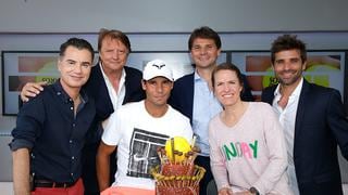 ¡Hay tiempo para todo! Rafael Nadal celebró su cumpleaños número 32 en el Roland Garros