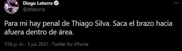 Diego Latorre reveló que para él fue penal de Thiago Silva en Perú vs. Brasil. (Captura: Twitter)
