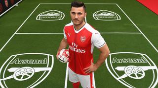 Arsenal confirmó el fichaje de Sead Kolasinac con un sueldo digno de crack mundial
