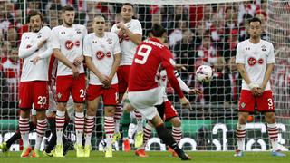 La calidad sigue intacta: Ibrahimovic anotó golazo de tiro libre en final de EFL Cup [VIDEO]