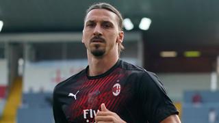 Zlatan Ibrahimovic renovó por una temporada con el AC Milan