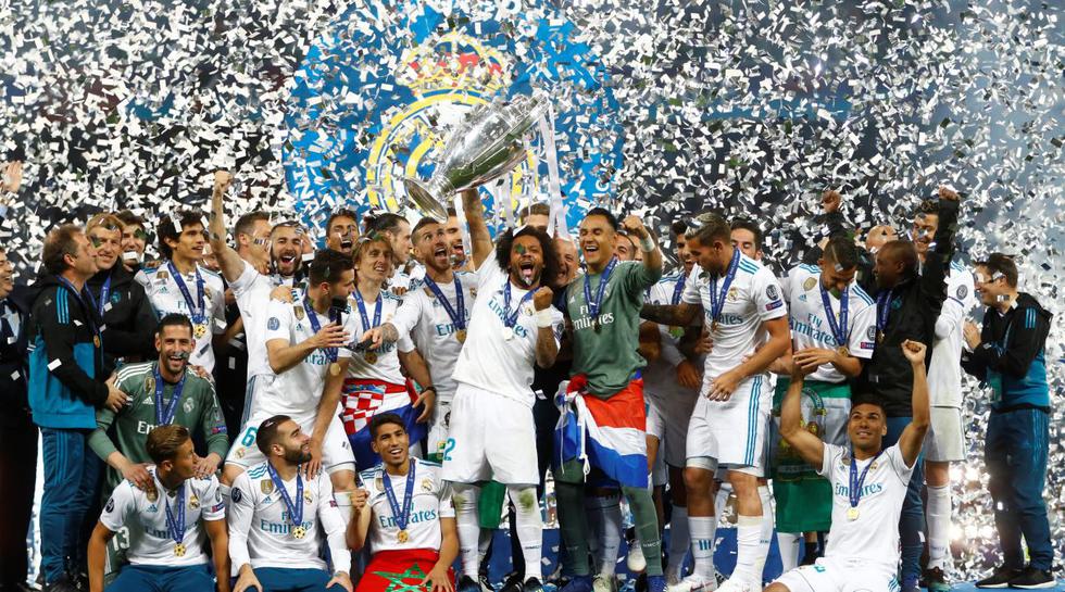 Las mejores fotos de los festejos del Real Madrid tras la obtención de la Champions League. (Agencias)