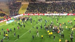 Locura en la Copa Francia: hinchas de Nantes invadieron el campo tras lograr el pase a la final