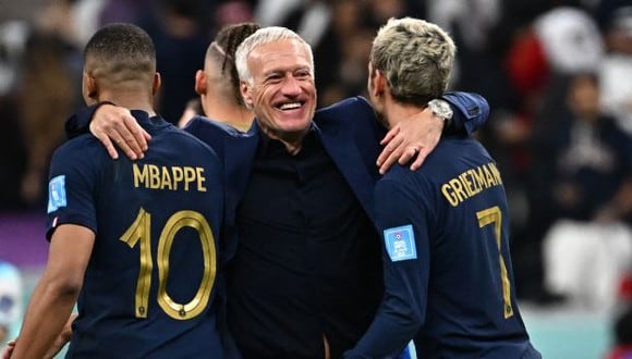 Didier Deschamps, el DT que controla el ego de Mbappé, rompe récords y sueña con llevar a Francia al bicampeonato en Qatar 2022. (Foto: AFP)