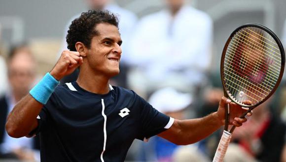 Juan Pablo Varillas participó en el Roland Garros 2022.  (Foto: AFP).