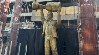 Se hizo eterno en River: Marcelo Gallardo inauguró estatua en el Estadio Más Monumental