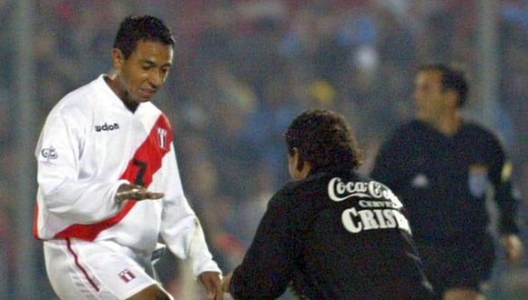 Solano sabe lo que es ganarle a Uruguay en Montevideo. (Foto: Archivo)