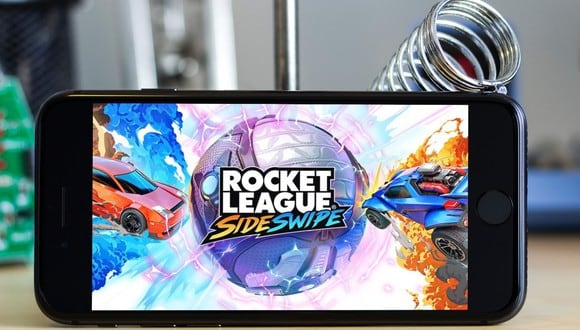Rocket League Sideswipe.