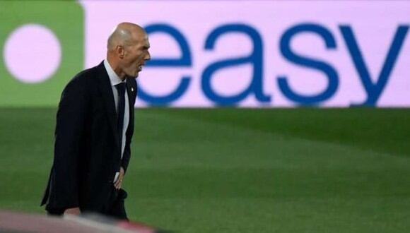 Zidane no dio excusas y aseguró que se pudo comer tres o cuatro en el primer tiempo. (AFP)
