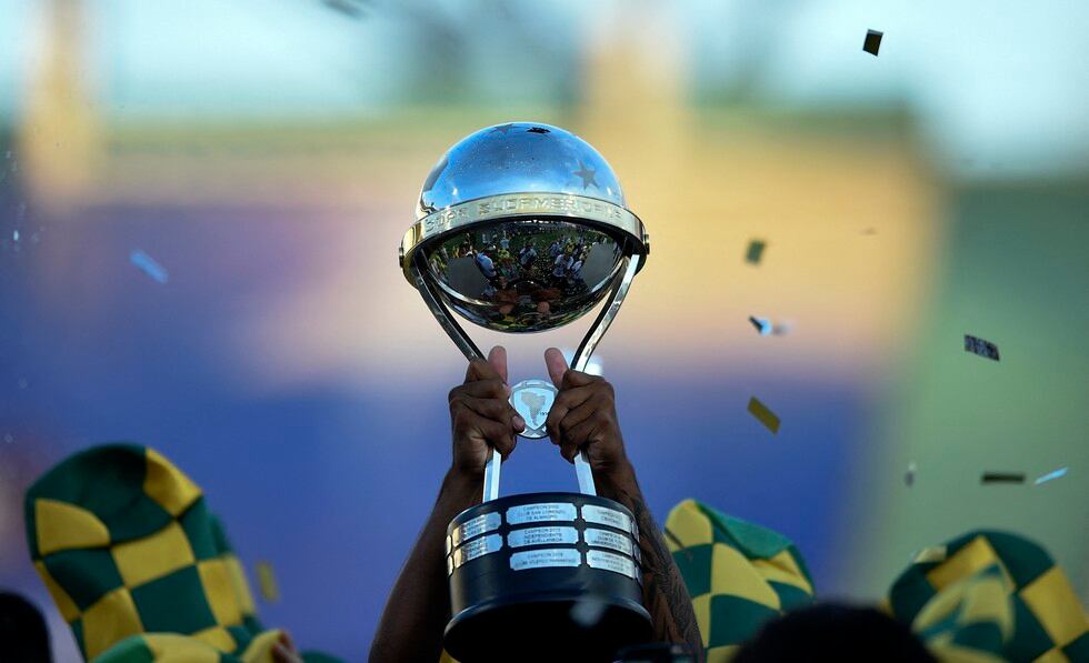 La fase de grupos de la Copa Sudamericana 2021 fue sorteada este viernes en Luque, Paraguay. (Foto: AFP)
