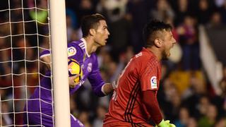 Un Cristiano se eleva por los aires: el golazo de cabeza de Ronaldo ante Valencia