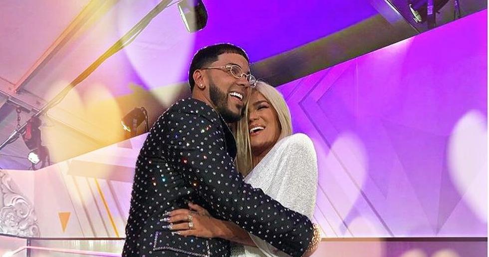 Karol G se sinceró y dijo que enamorarse de Anuel AA le cambió la vida. (Foto: @karolg)
