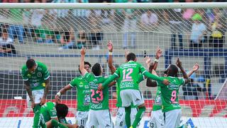 Se sale ‘La Fiera’: León remontó el partido y derrotó (2-1) a Pumas en la Liga MX