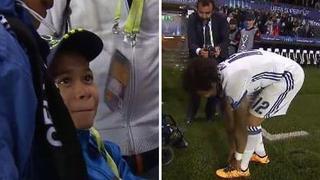El gesto de Marcelo que emocionó a dos niños afganos en la Supercopa