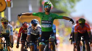 ¡A celebrar! Eslovaco Peter Sagan ganó la etapa 5 del Tour de Francia, pero Julien Alaphilippe mantiene el liderato