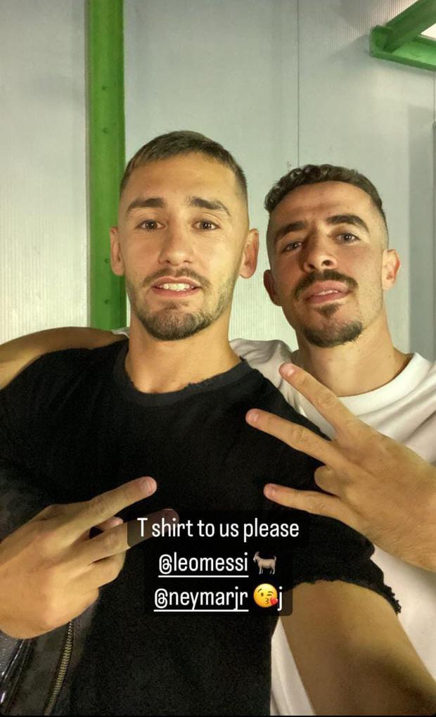 Omer Atzili utilizó su cuenta de Instagram para encargar las equipaciones de Messi y Neymar.  (Foto: grabación de Instagram)